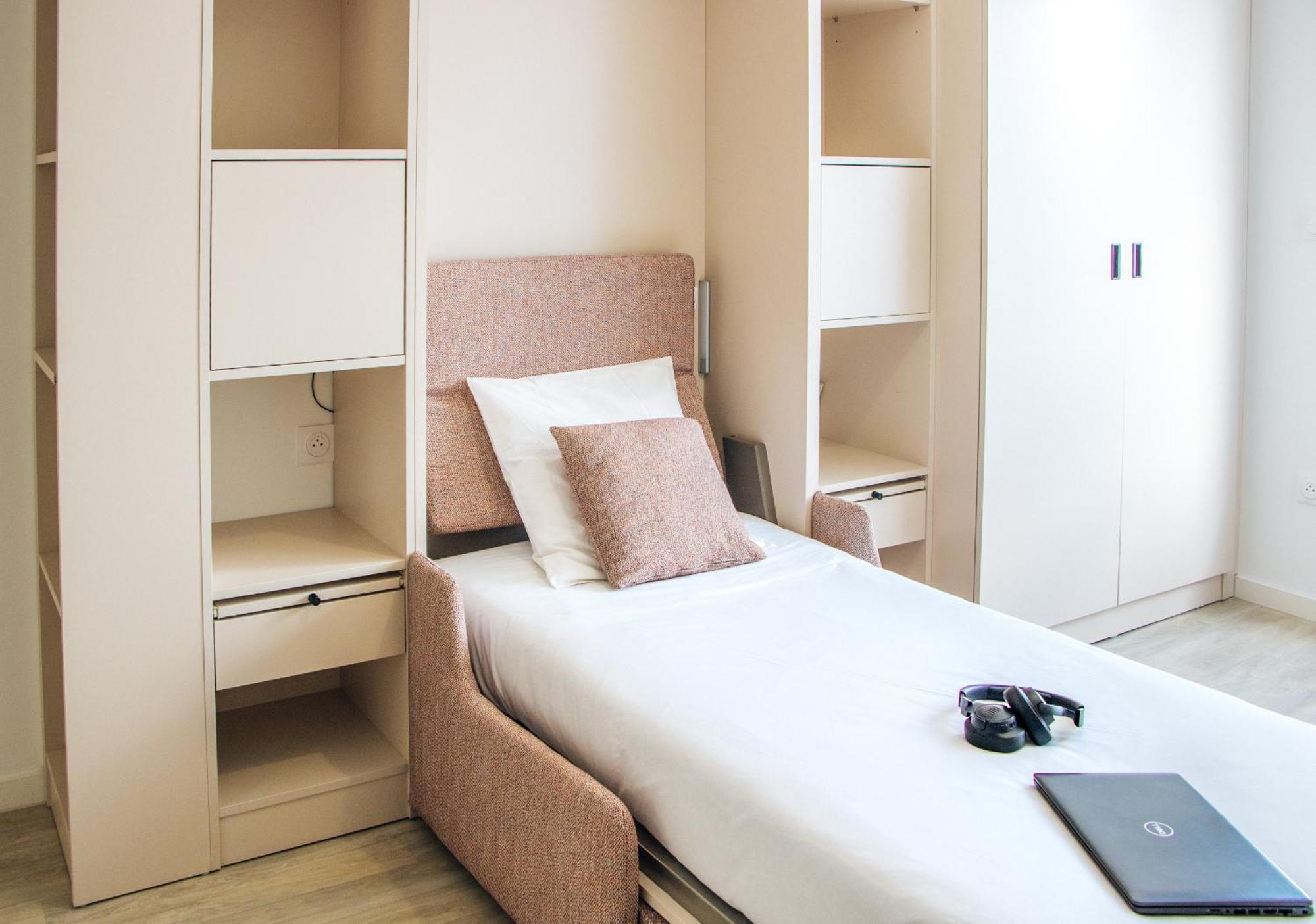 Twenty Business Flats Lille - Bayard Aparthotel Bagian luar foto